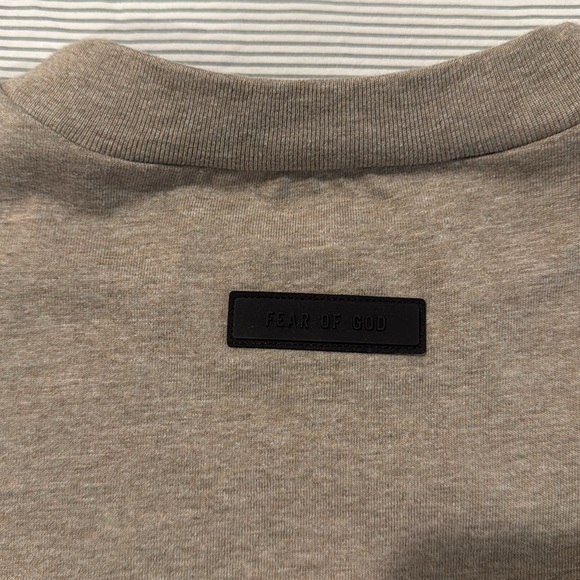 Essentials Fear of God Tee Shirt - Picture 3 of 3